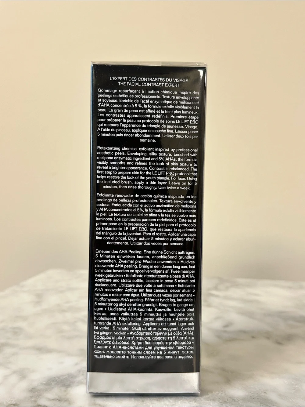 Le Lift Pro • Chanel • Retexturizing AHA Peel 100mL